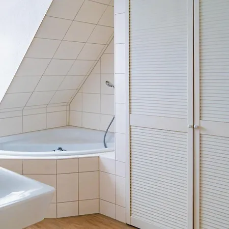 Apartment Gemutliche Maisonettewohnung In Zentraler Lage *
